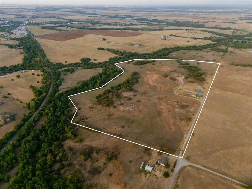 Photo 2 — 48001 County Street 2680 Street, Cyril, OK 73029