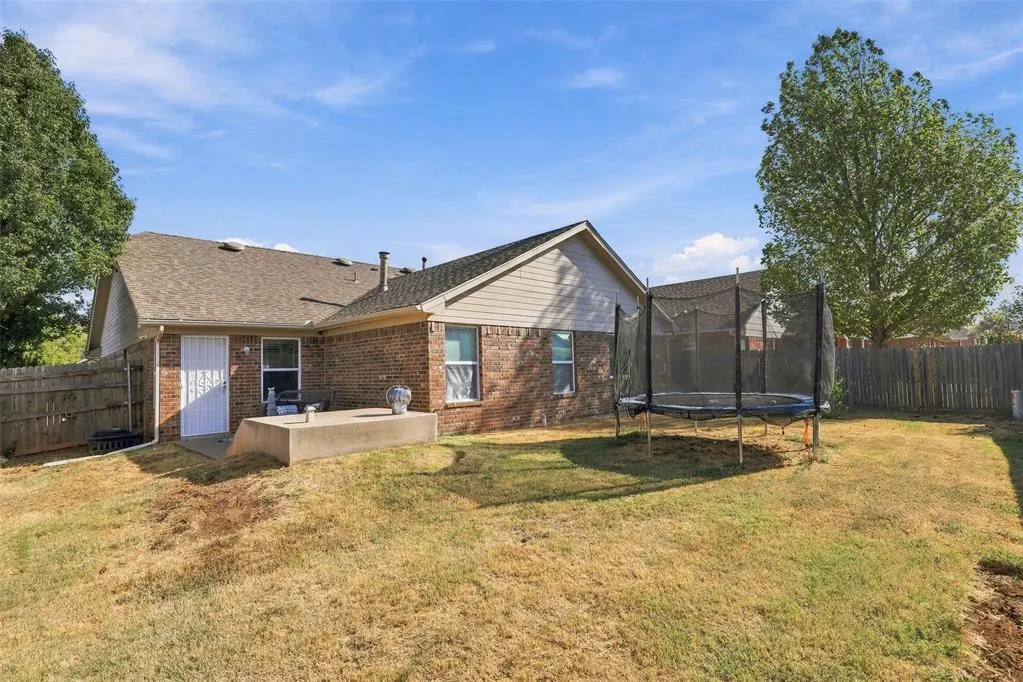 Photo 26 — 3116 SW 103rd Street, Oklahoma City, OK 73159