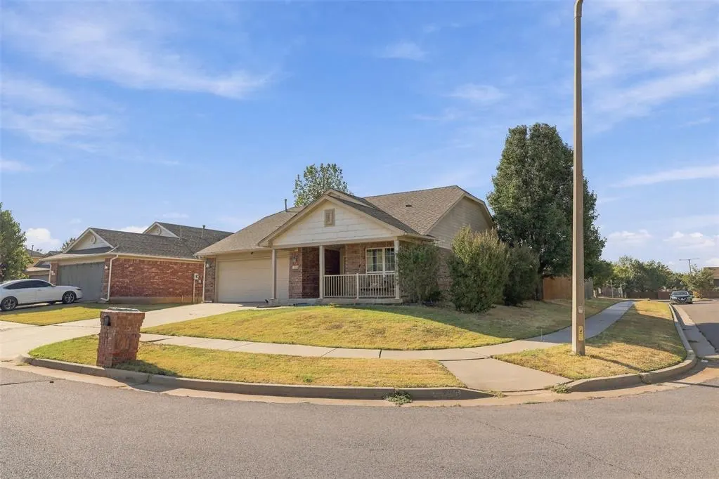 Photo 28 — 3116 SW 103rd Street, Oklahoma City, OK 73159
