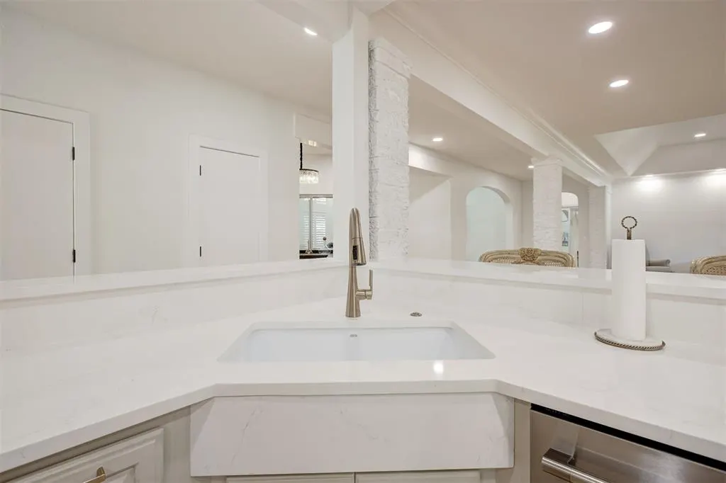 Photo 23 — 12319 Maple Ridge Road, Oklahoma City, OK 73120