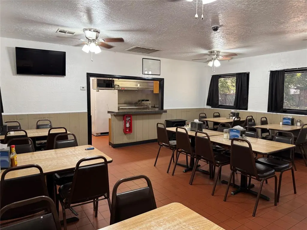 Photo 10 — 416 E Apache Trail Road, Apache, OK 73006