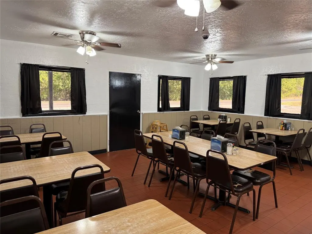 Photo 12 — 416 E Apache Trail Road, Apache, OK 73006