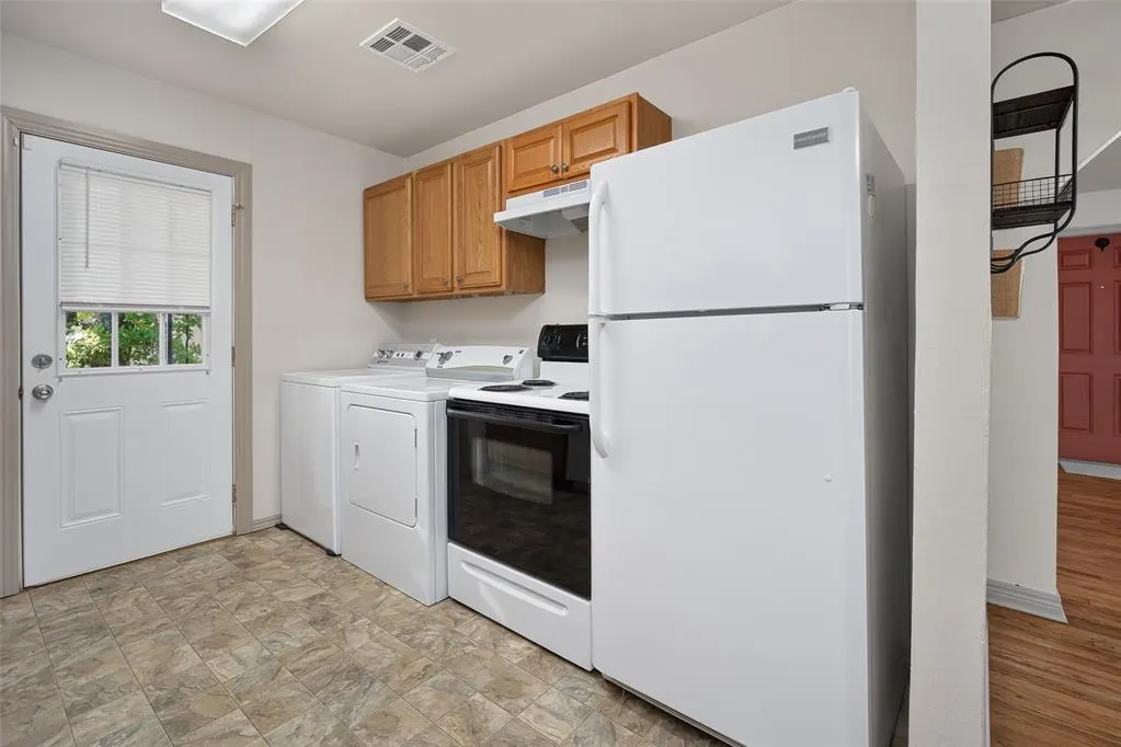 Photo 9 — 7014 NW 45th Street, Bethany, OK 73008