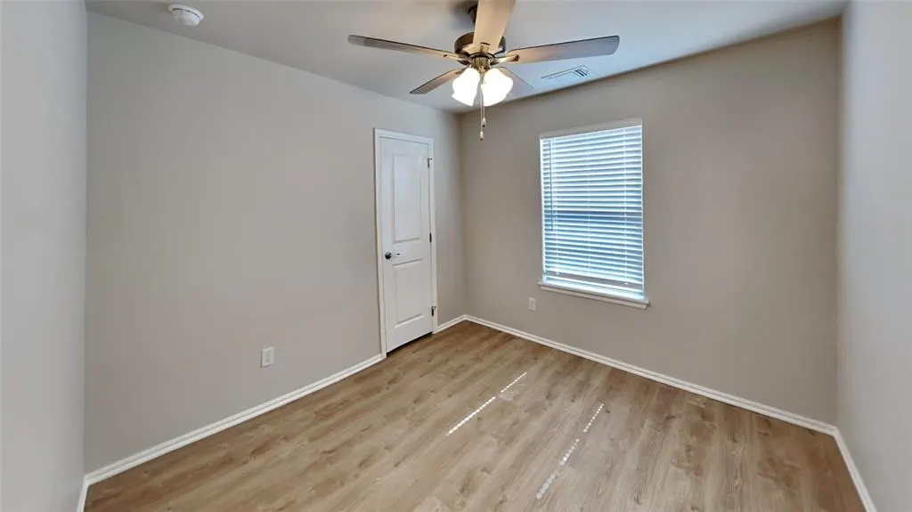 Photo 10 — 12700 Elba Drive, Yukon, OK 73099