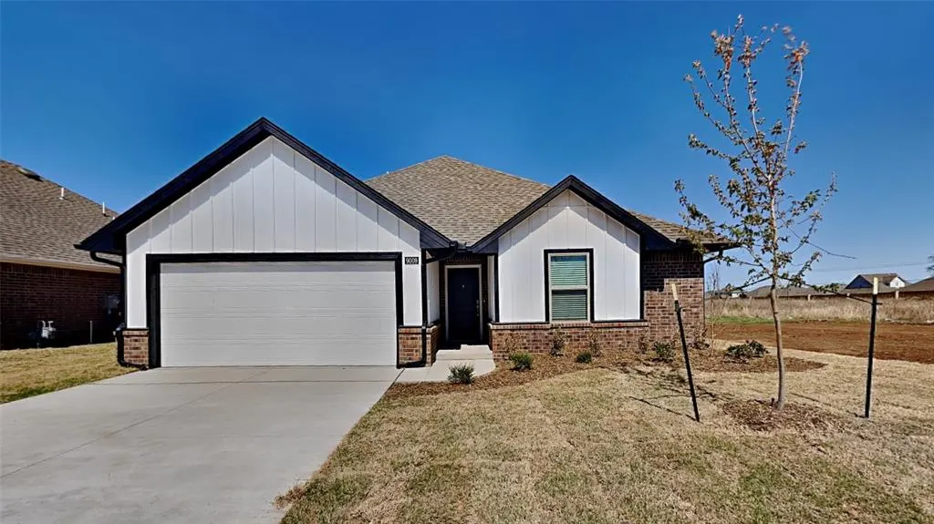 Photo 16 — 12700 Elba Drive, Yukon, OK 73099