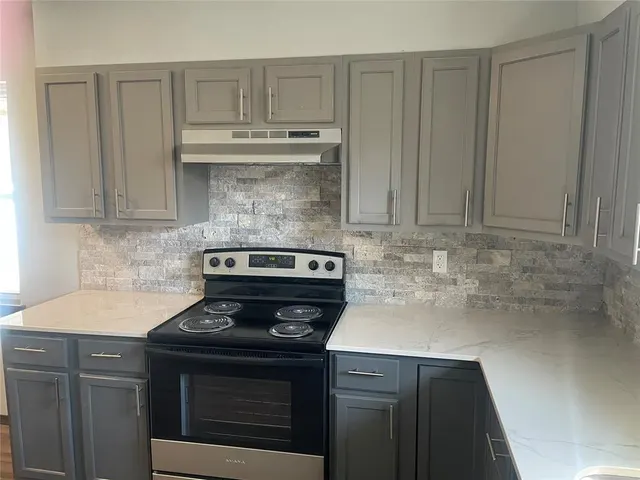 Photo 5 — 936 W Lovers Lane, Purcell, OK 73080