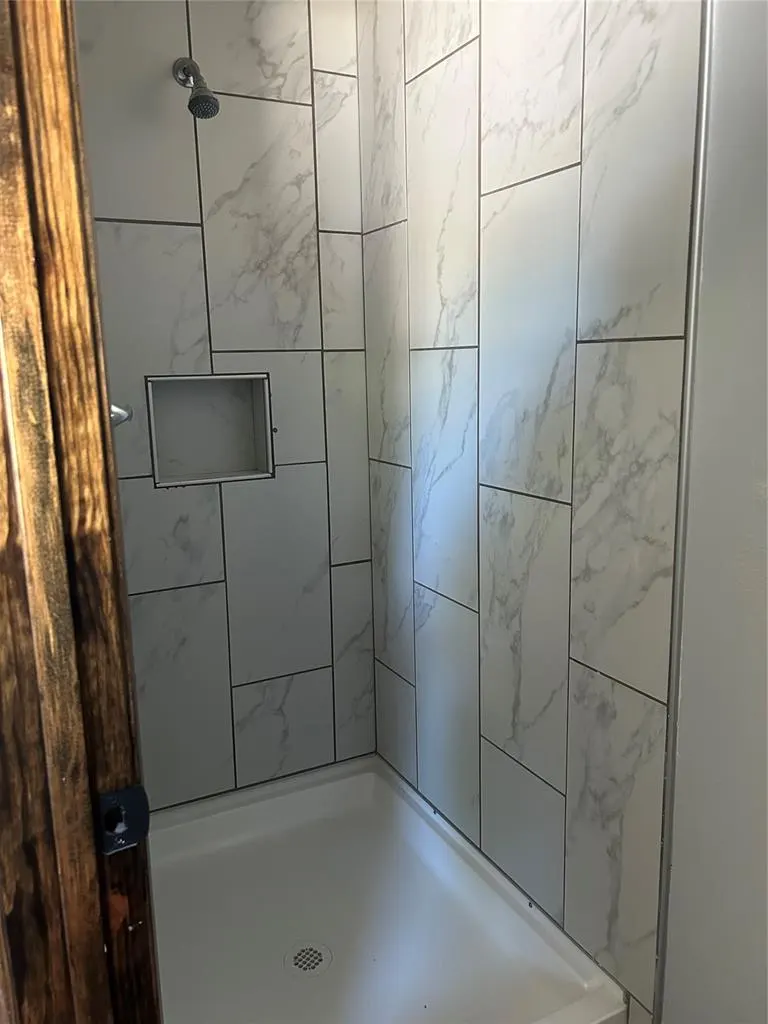 Photo 10 — 936 W Lovers Lane, Purcell, OK 73080