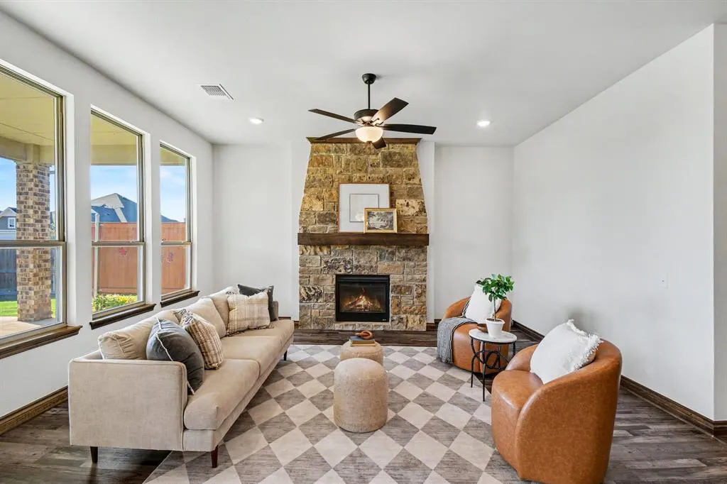 Photo 5 — 18004 Cristobal Boulevard, Edmond, OK 73012
