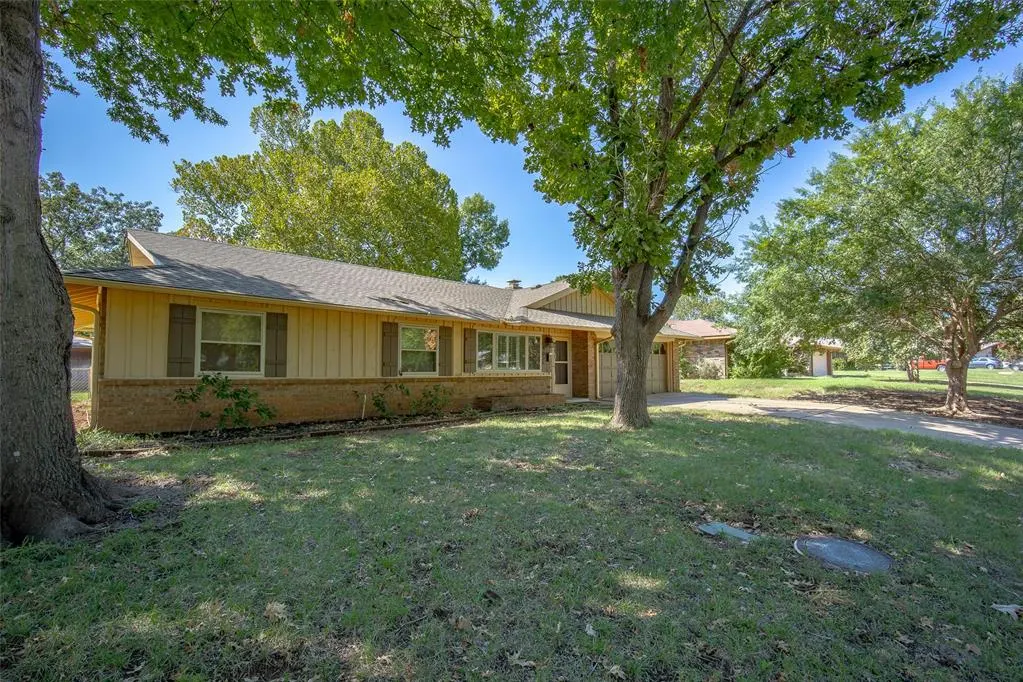Photo 3 — 902 N Benjamin Street, Stillwater, OK 74075