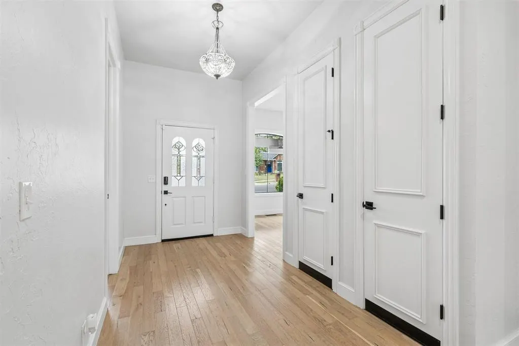 Photo 4 — 4712 Fountain Gate Drive, Norman, OK 73072