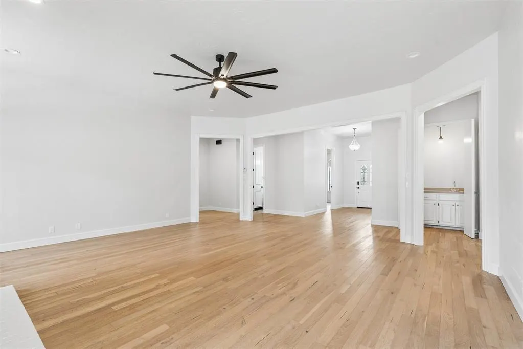 Photo 8 — 4712 Fountain Gate Drive, Norman, OK 73072