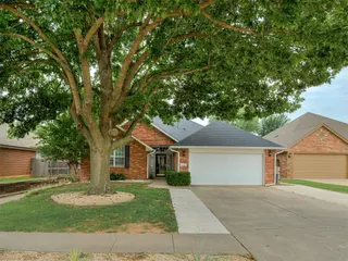 Sold home at 4932 Baker Street