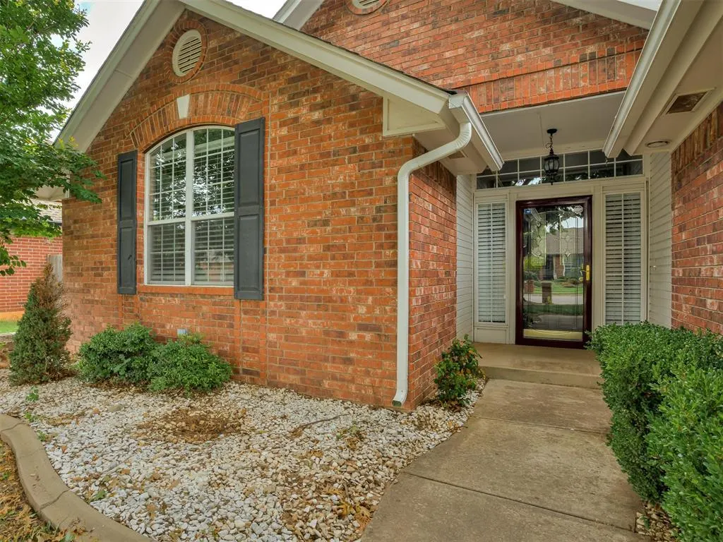Photo 4 — 4932 Baker Street, Norman, OK 73072