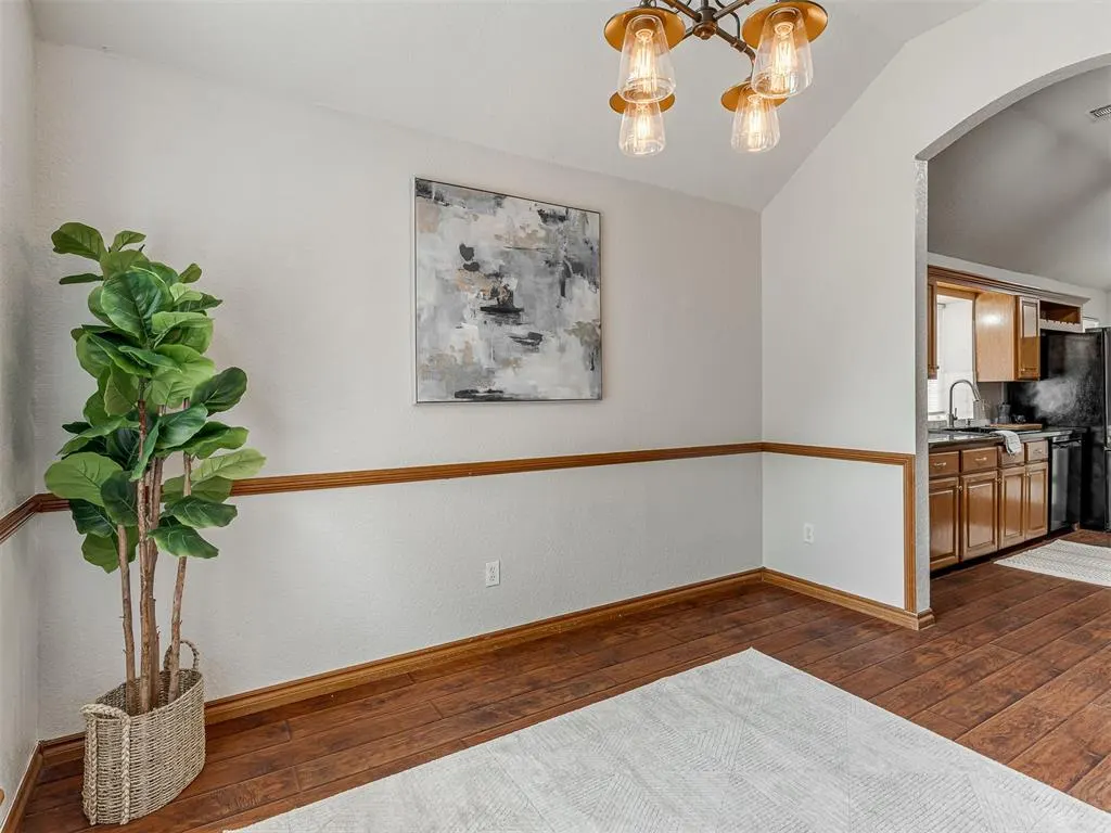 Photo 15 — 4932 Baker Street, Norman, OK 73072