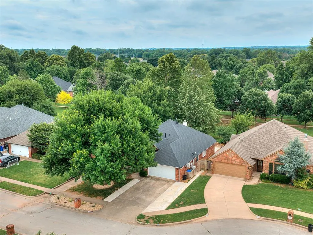 Photo 41 — 4932 Baker Street, Norman, OK 73072