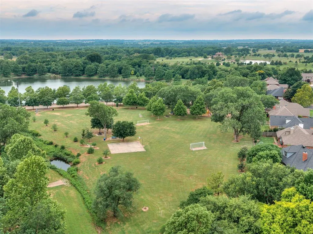 Photo 46 — 4932 Baker Street, Norman, OK 73072