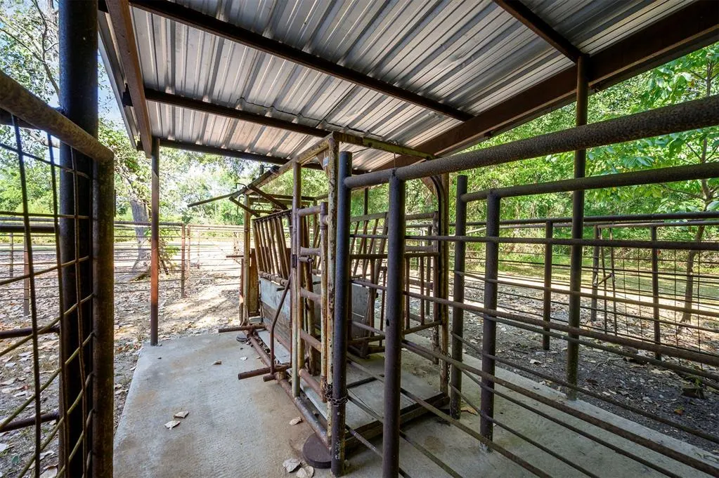 Photo 20 — 811 E Lincoln Road, Idabel, OK 74745