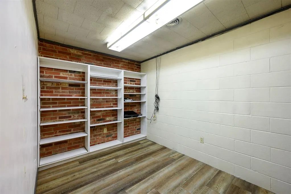 Photo 29 — 811 E Lincoln Road, Idabel, OK 74745