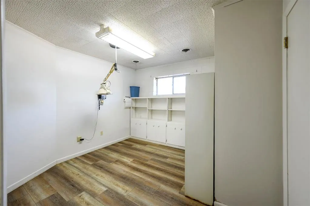 Photo 34 — 811 E Lincoln Road, Idabel, OK 74745