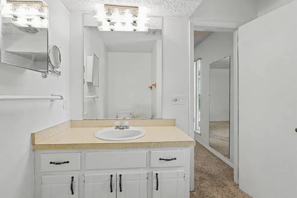 Photo 16 — 3905 Green Oaks Way, Edmond, OK 73034