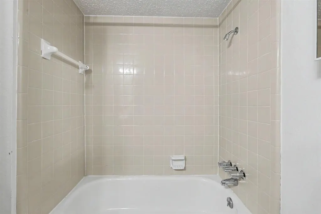 Photo 21 — 3905 Green Oaks Way, Edmond, OK 73034