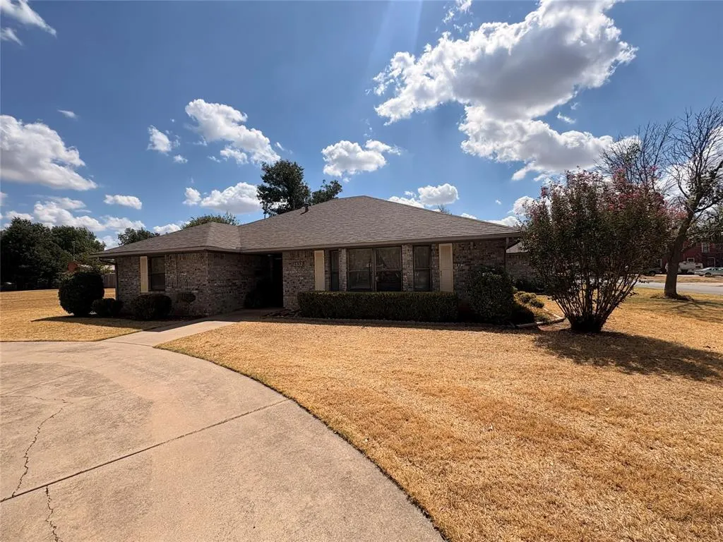Front exterior — 1327 W Kansas Avenue, Chickasha, OK 73018