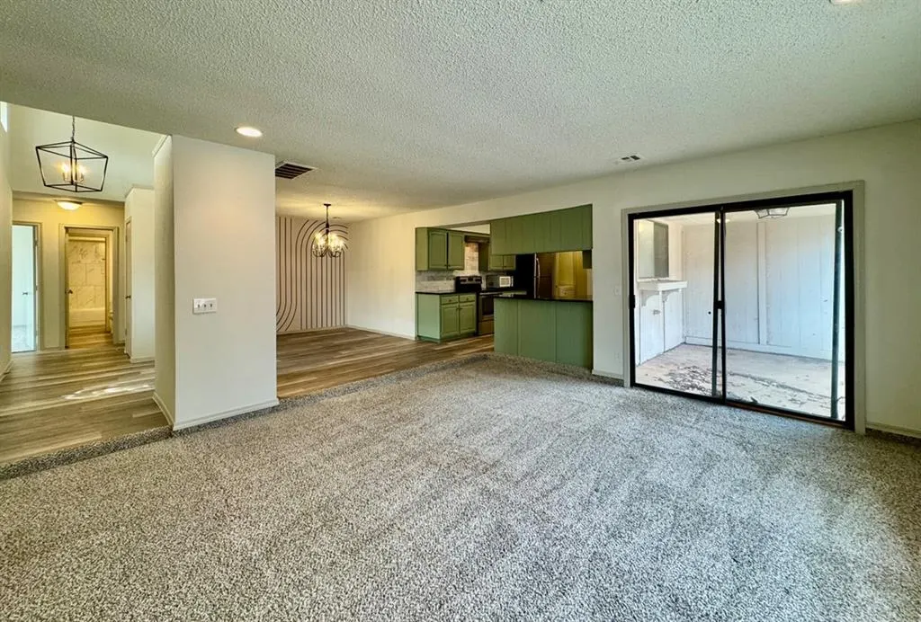 Photo 3 — 605 NW 138th Street, Edmond, OK 73013