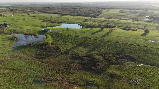 Photo 8 — 25240 E County Road 1710 Road, Elmore City, OK 73433