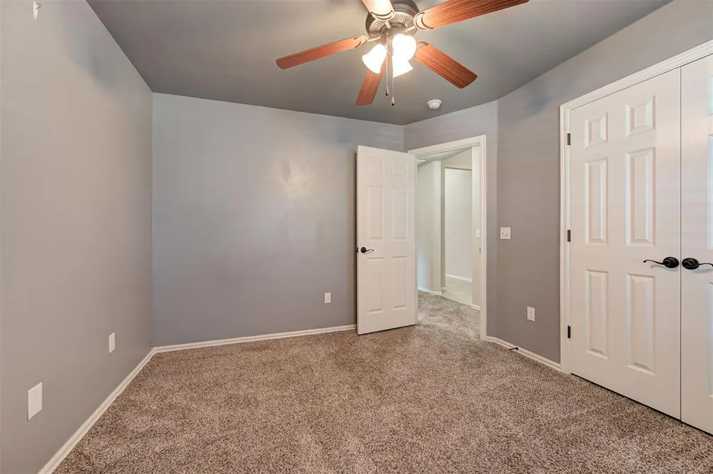 Photo 32 — 8012 Hillers Road, Oklahoma City, OK 73132