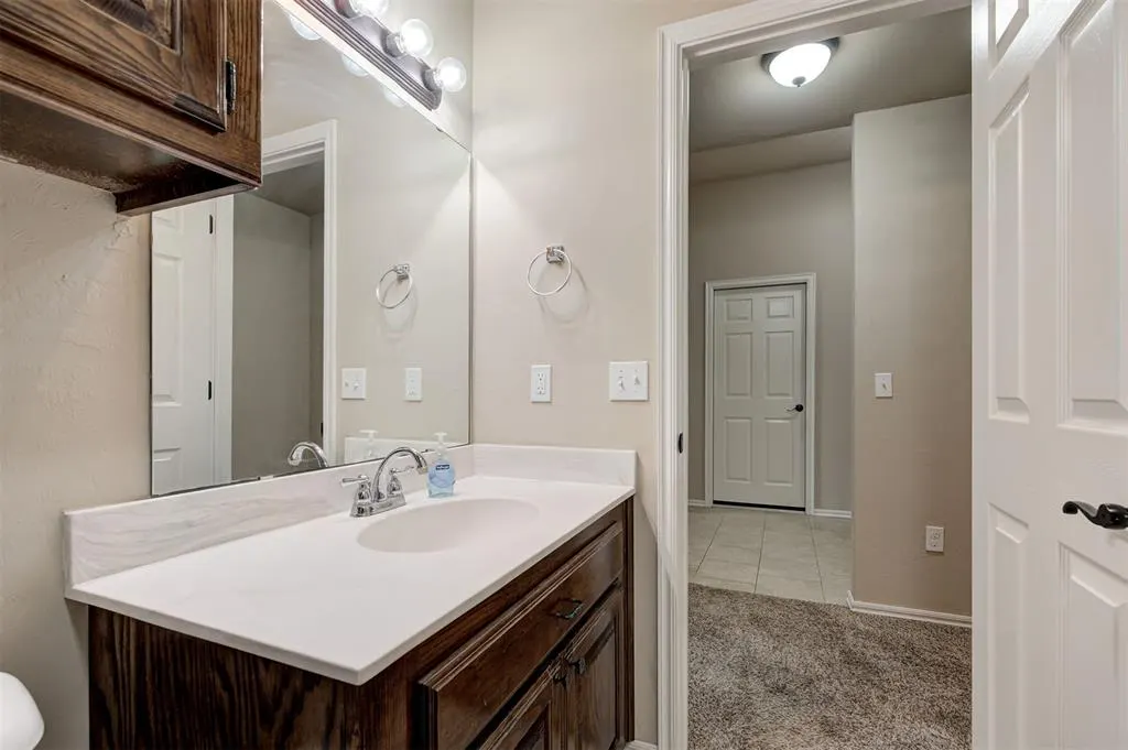 Photo 34 — 8012 Hillers Road, Oklahoma City, OK 73132