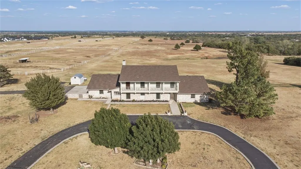 Front exterior — 12700 N Frisco Road, Yukon, OK 73099