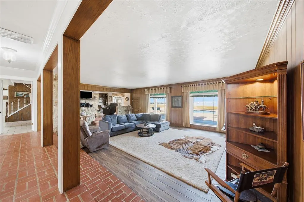 Photo 5 — 12700 N Frisco Road, Yukon, OK 73099