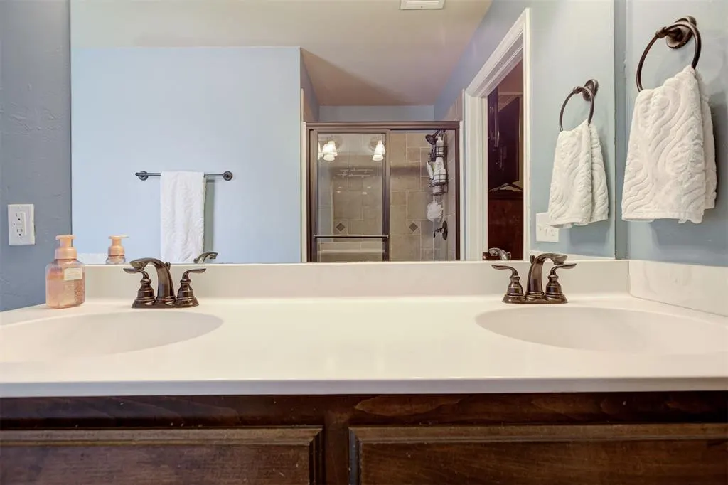 Photo 19 — 16204 Romeo Drive, Edmond, OK 73013