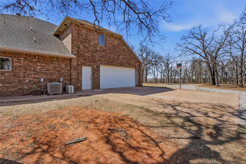 Photo 39 — 2868 S Anderson Road, Guthrie, OK 73044