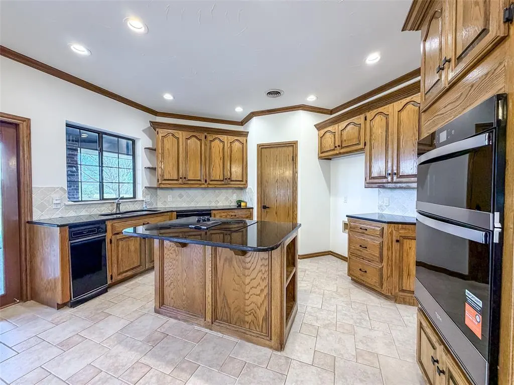 Photo 38 — 100708 S Highway 177, Meeker, OK 74855