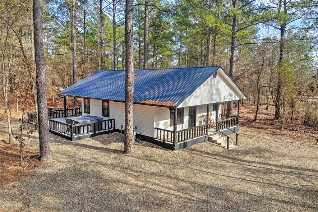 Front exterior — 167 Oak Stone Lane, Broken Bow, OK 74728