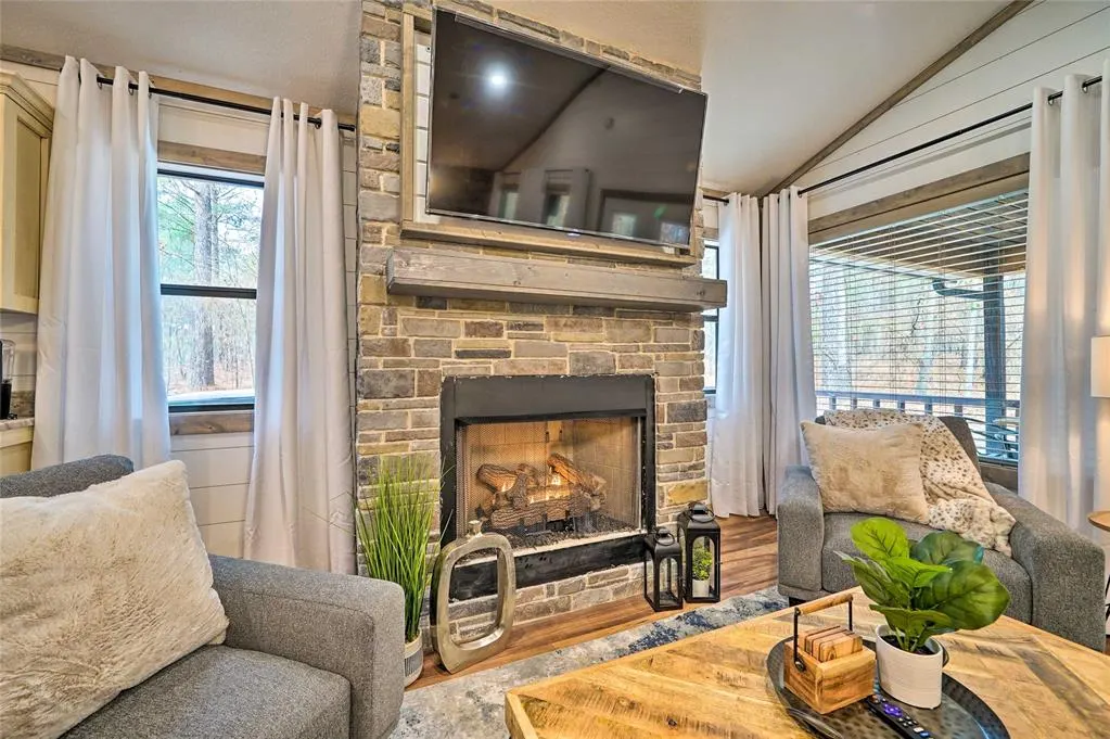 Photo 7 — 167 Oak Stone Lane, Broken Bow, OK 74728
