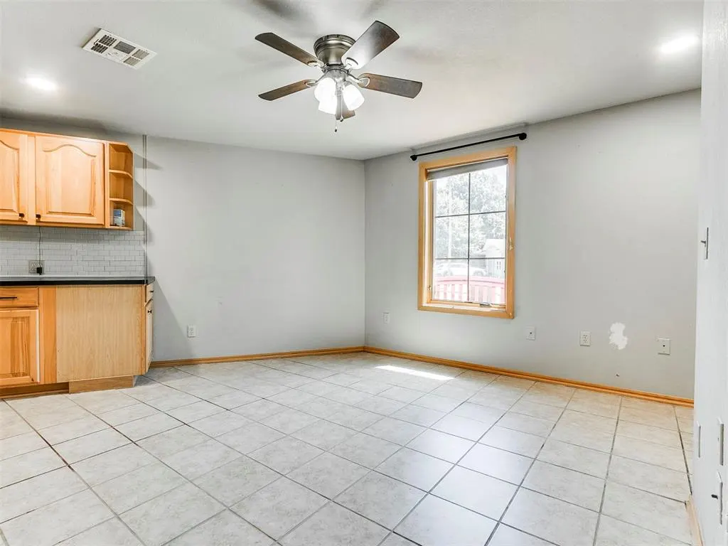 Photo 6 — 326 Atterberry Drive, Norman, OK 73071
