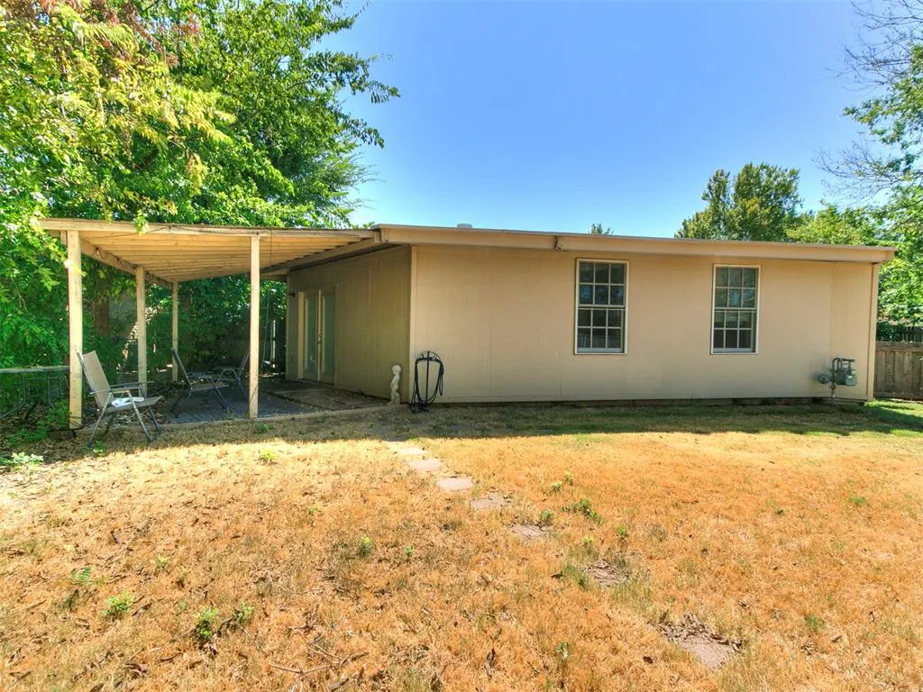 Photo 18 — 326 Atterberry Drive, Norman, OK 73071