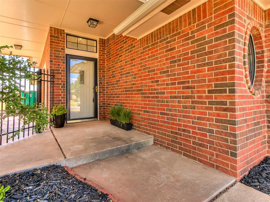 Photo 2 — 1340 NW 138th Street, Edmond, OK 73013