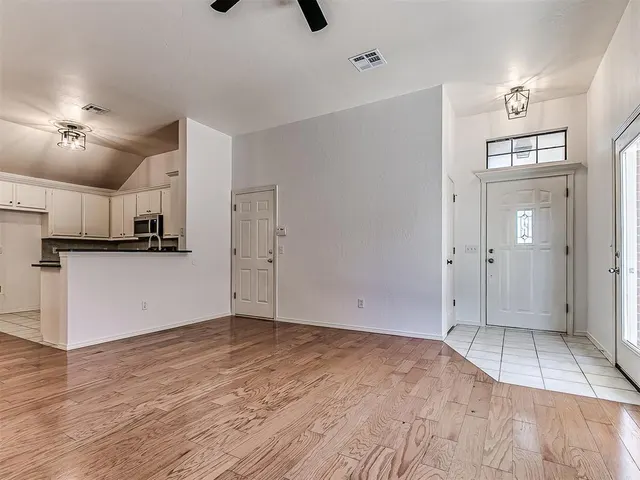 Photo 4 — 1340 NW 138th Street, Edmond, OK 73013