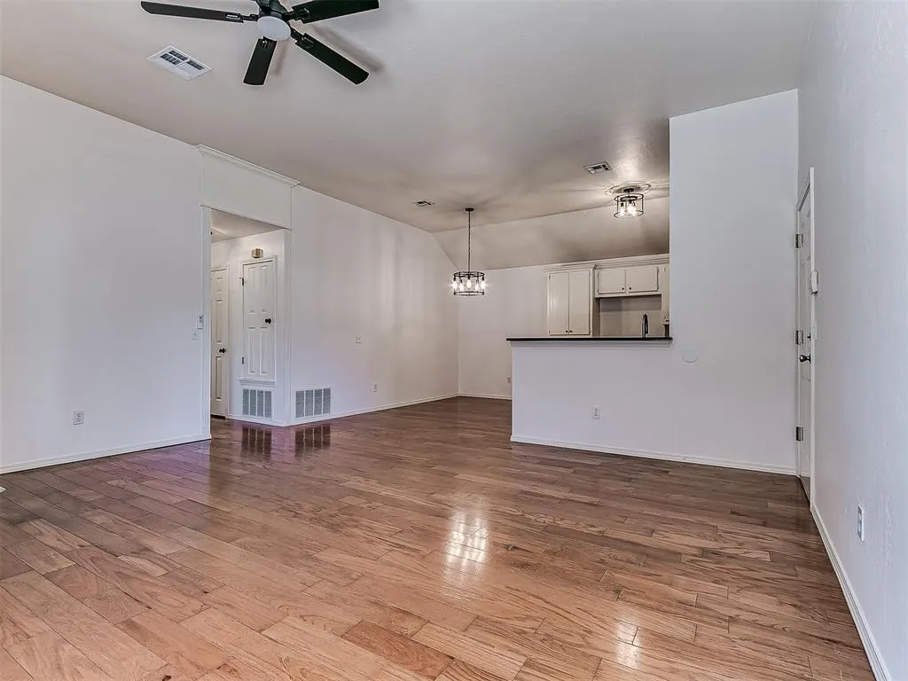 Photo 9 — 1340 NW 138th Street, Edmond, OK 73013
