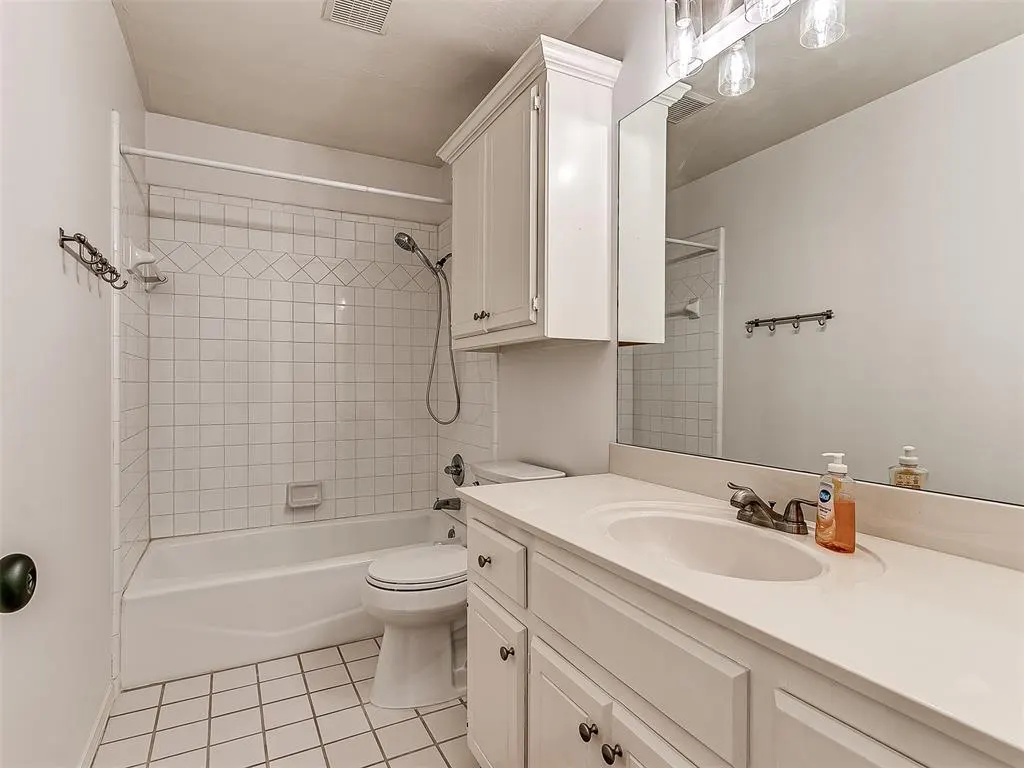 Photo 19 — 1340 NW 138th Street, Edmond, OK 73013