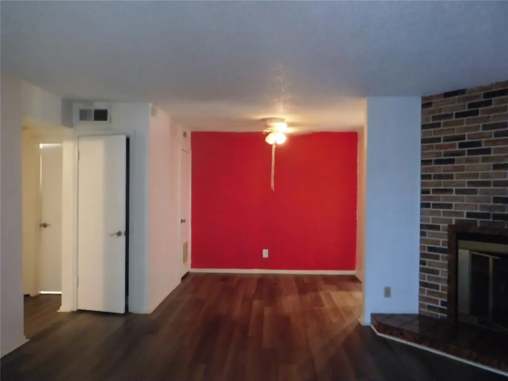 Photo 5 — 6026 NW Expressway B, Warr Acres, OK 73132