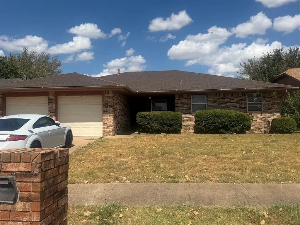 Front exterior — 1113 NW 7th Street, Oklahoma City, OK 73170
