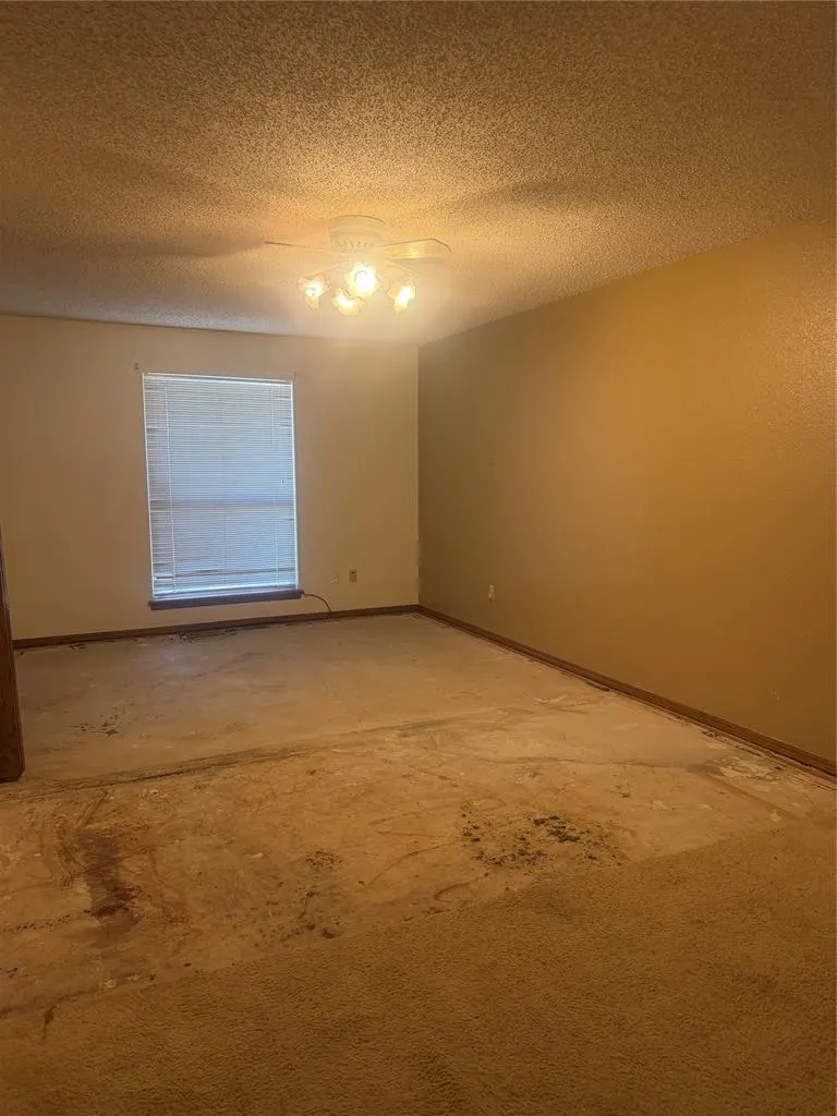 Photo 9 — 1113 NW 7th Street, Oklahoma City, OK 73170