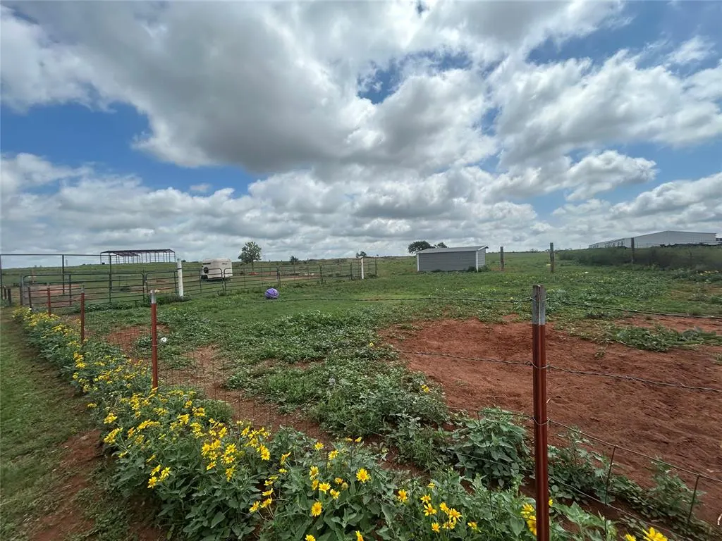 Photo 13 — 11316 N 1920 Road, Sayre, OK 73662