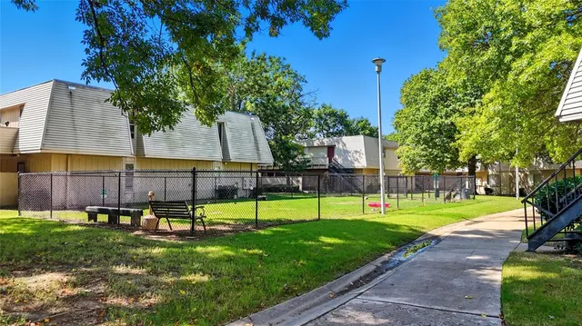 Photo 4 — 6604 S Zunis Avenue 509, Tulsa, OK 74136