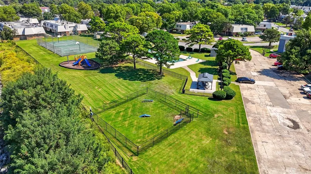 Photo 5 — 6604 S Zunis Avenue 509, Tulsa, OK 74136