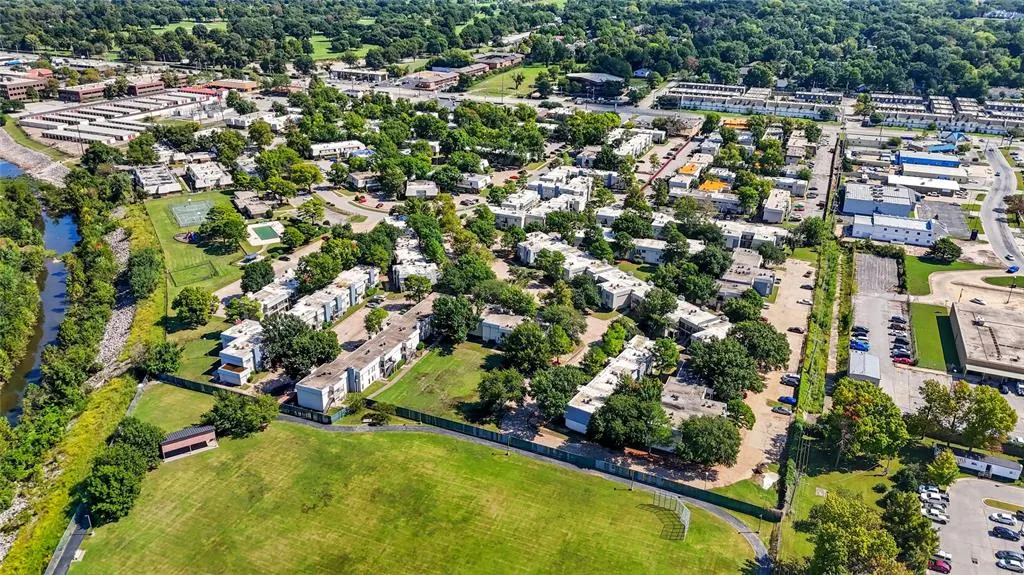 Photo 9 — 6604 S Zunis Avenue 509, Tulsa, OK 74136